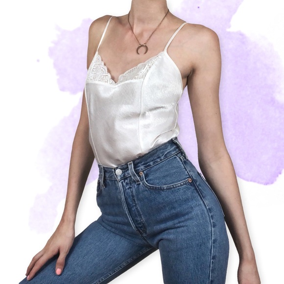 SOLD🌸Vtg 501 Medium Wash Levis 23🌸 - Picture 2 of 8